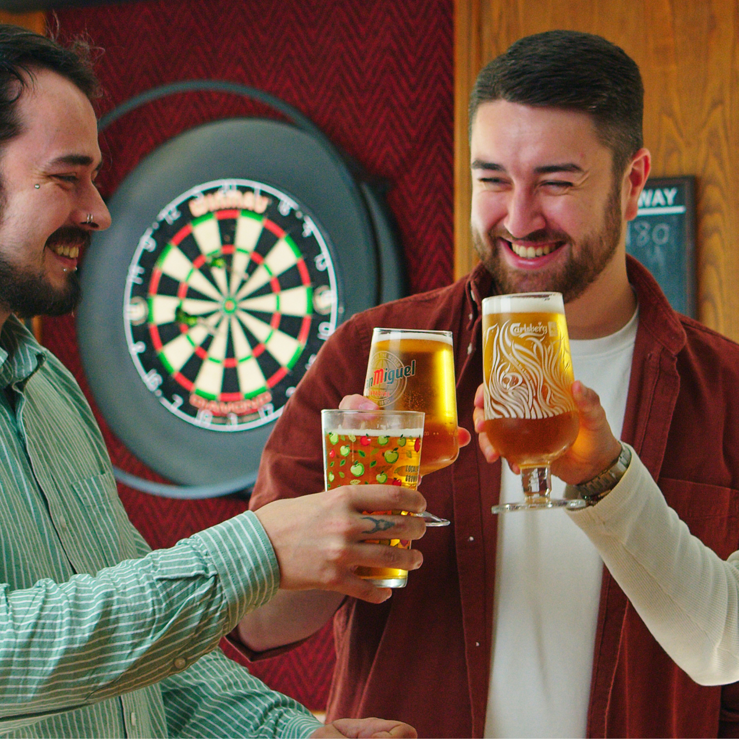 Raise a glass This Father's Day at The Romping Cat in Walsall!
